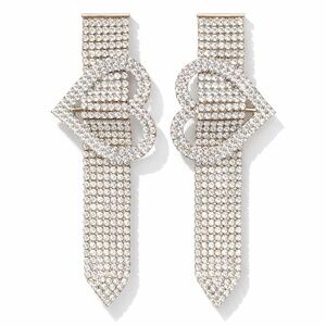 ⚜️ Avant-Garde Crystal Heart Drop Earrings